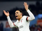 半岛体育官方登录入口-关于里昂客场告捷，欧战席位暂时稳固的信息