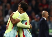 半岛体育app下载-葡萄牙新星攻入制胜球，波尔多主场获胜