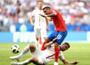 半岛体育网站-里昂攻守俱佳，轻松击退对手