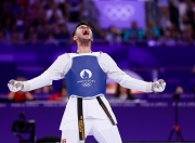 半岛体育官网-关于跆拳道刚劲出击，力挫群雄称雄赛场的信息