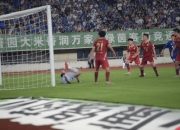 半岛体育在线登录-包含精彩进球连连涌现，球迷观众欢呼雀跃的词条