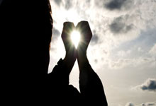 半岛体育官方-瑞士队爆冷战胜罗马尼亚，冲击欧国联季军