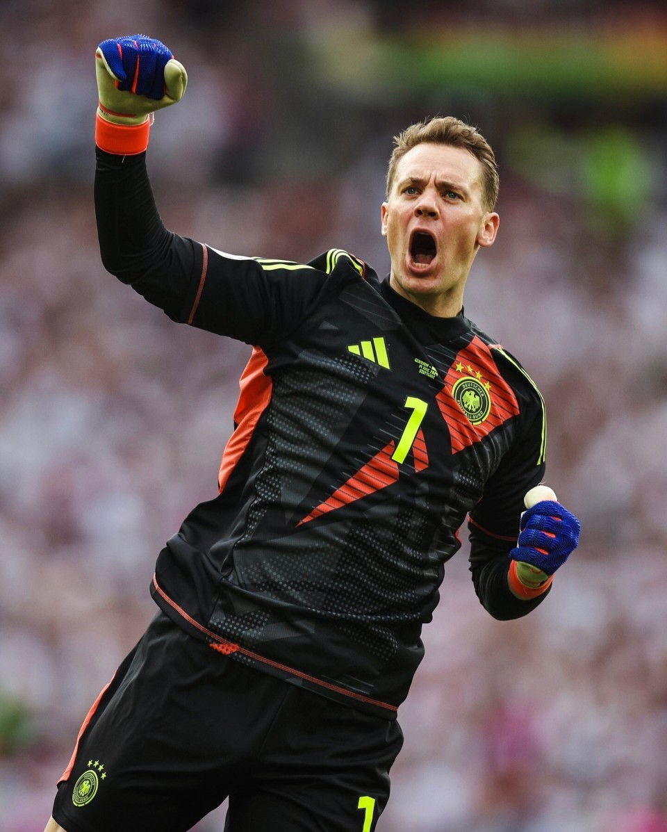 关于后防稳固，球队零封对手取得胜利的信息