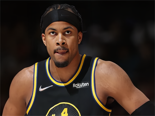 包含中东球队实力初显，成功挺进下一轮的词条