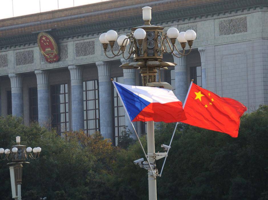 捷克大胜立陶宛，小组积分上升