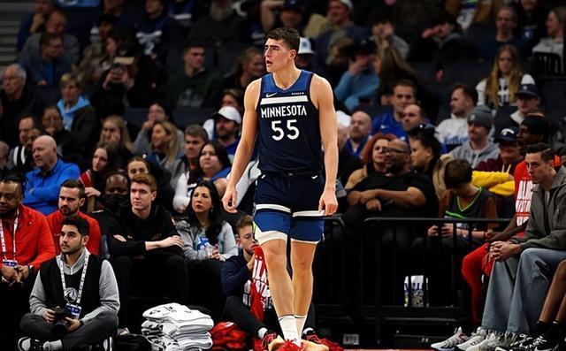 凯尔特人主场负于森林狼，遭遇失利