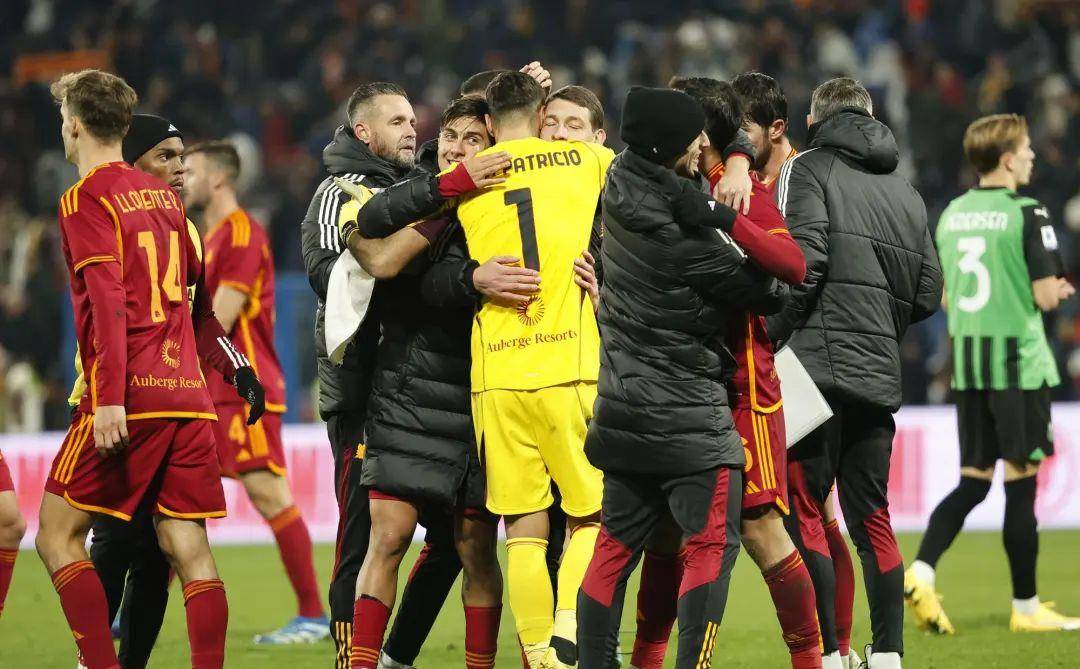 关于罗马中场受伤，将缺席接下来几场比赛的信息